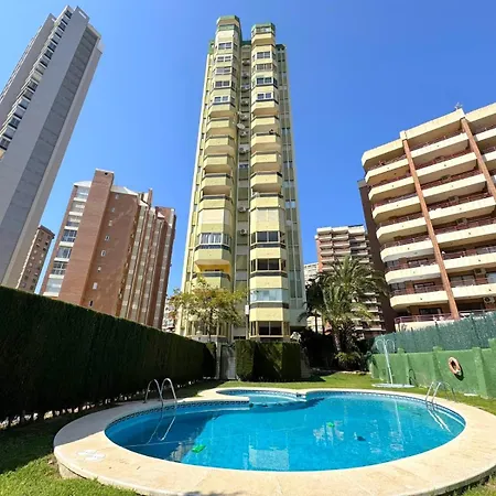 Torre Gerona 14 * Бенидорм